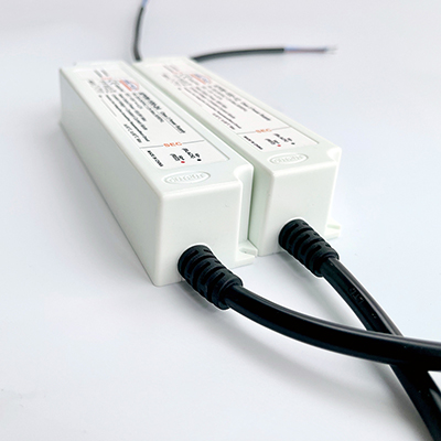 100W 2100mA 24-48VDC IP67 Hermetic LED Current Driver 